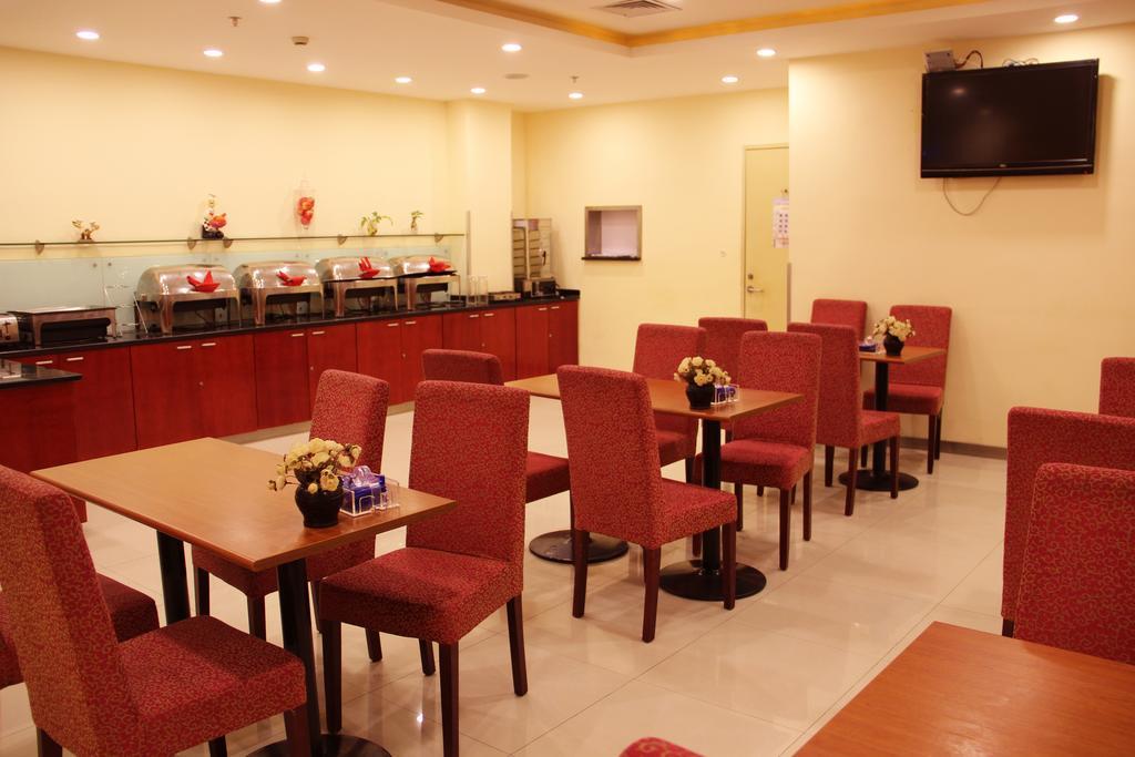 Hanting Express Qingdao Yanan Third Road Zewnętrze zdjęcie